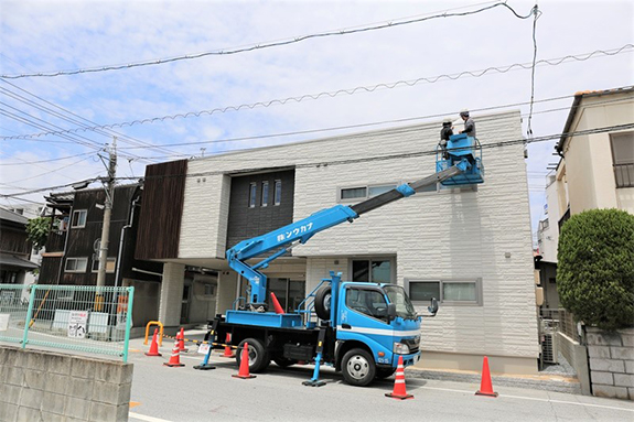 平成29年6月9日 医院の看板取付工事です。